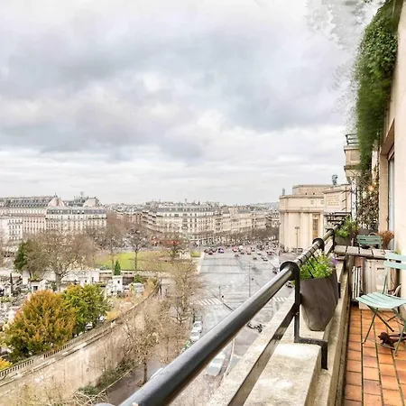 View Of -eiffel Tower 아파트 *